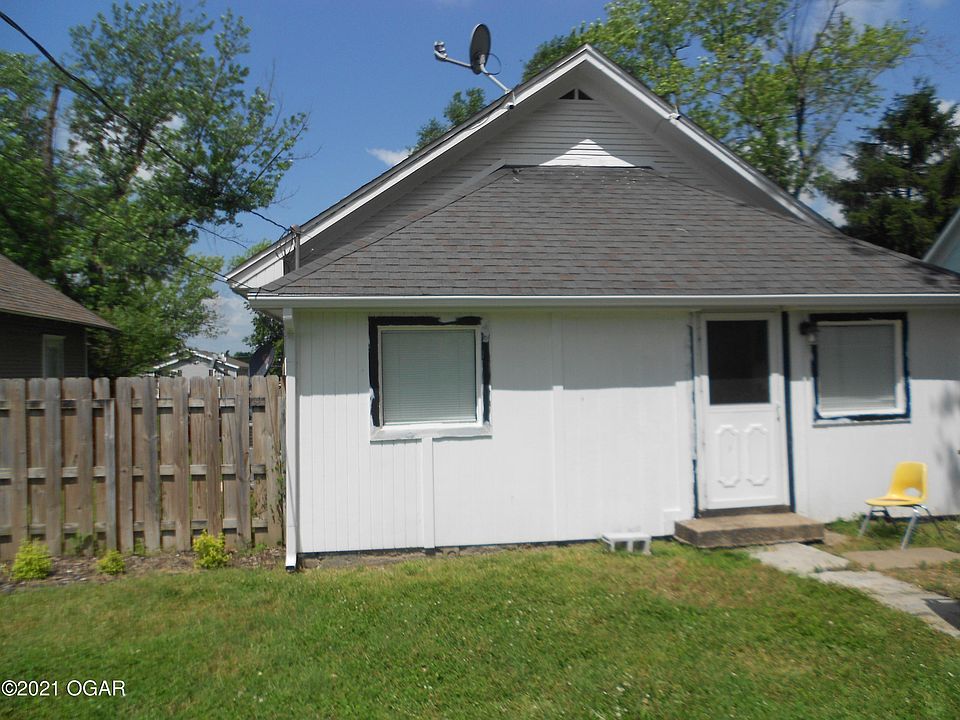 2nd image of 527 S Brownell Ave