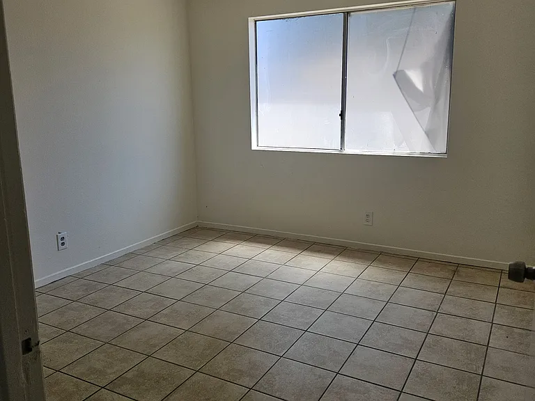 4703 Clara St #G — Photo 6