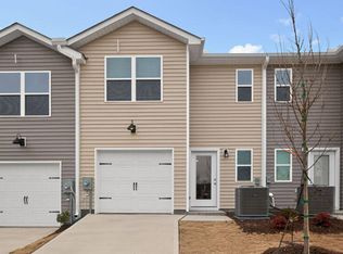 21 Rusling Leaf Dr, Fuquay Varina, NC 27526