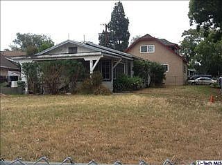 3rd image of 4902 N Maywood Ave