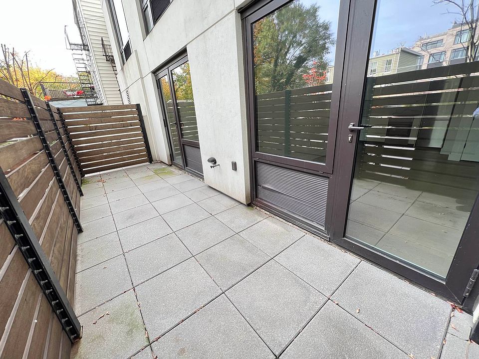 1st image of 635 4th Ave #202
