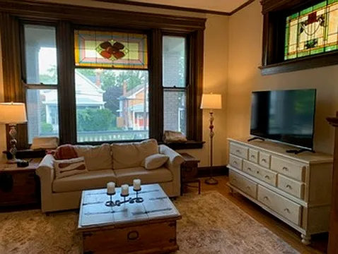 3835 Burwood Ave #1 — Photo 7