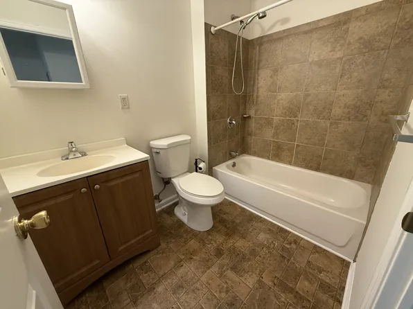 1580 Hornberger Ave #2, Florence, NJ 08518