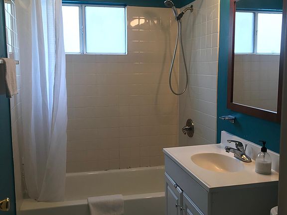 2nd image of 432 S Catalina St #0
