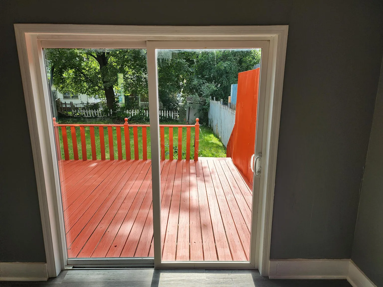 4 bed, 2136 sqft, $2,100 — Photo 2