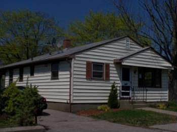 2nd image of 62 Everett St