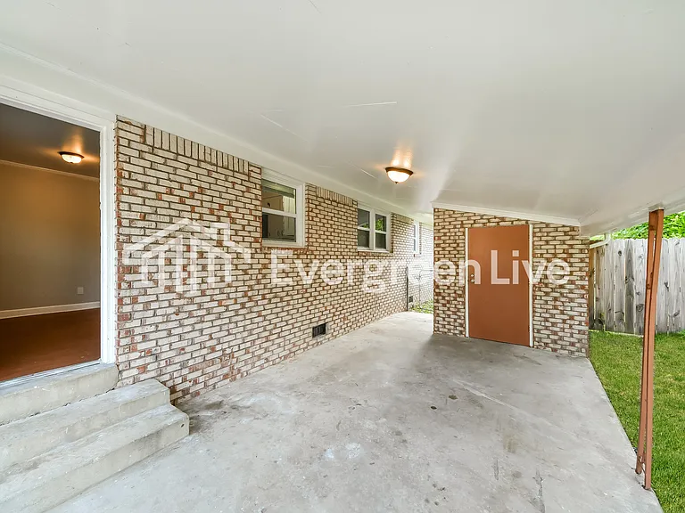 4213 Shorecrest Dr — Photo 14