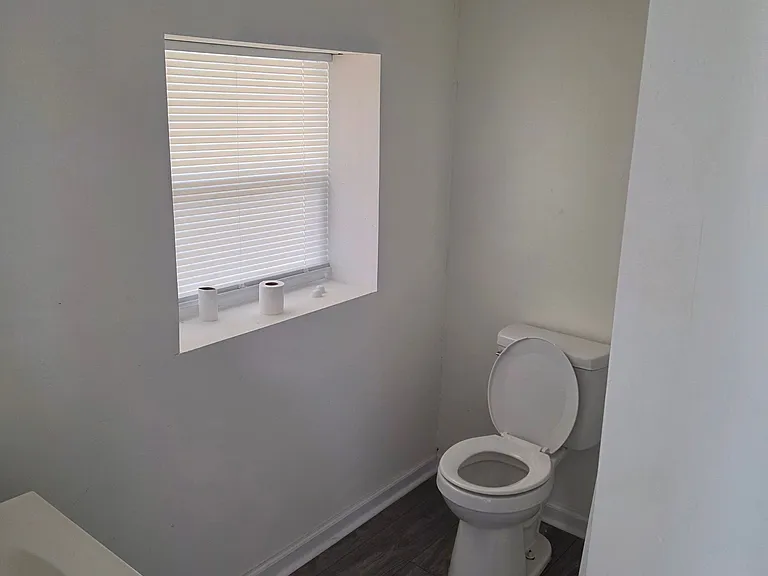 2710 Napier Ave — Photo 11