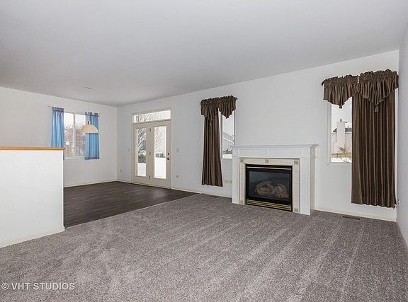 2nd image of 104 S Palmer Dr
