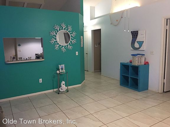 5th image of 2546 Fabry Cir
