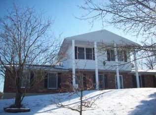 39 Mary Elaine Dr, Hamilton, OH 45013
