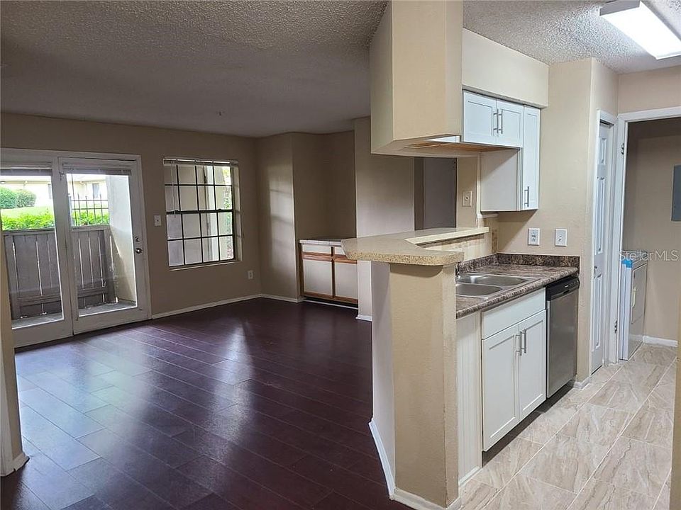 1st image of 236 Afton Sq Unit 112