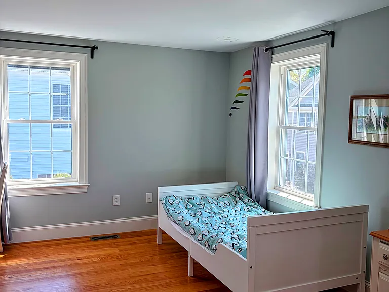 34 Mott St — Photo 13
