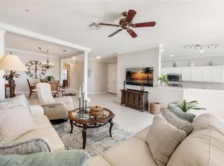 4600 Winged Foot Way APT 101, Naples, FL 34112