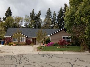 1400 Upland Ct, Redding, CA 96003