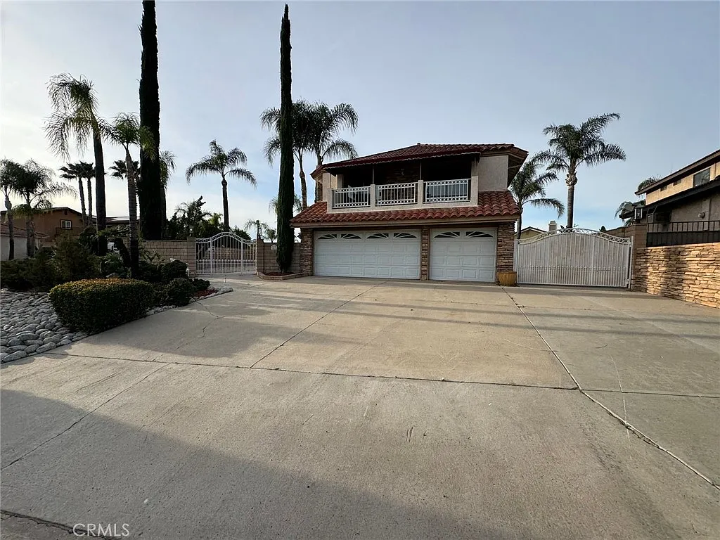 Building Photo - 30431 Sparkle Dr