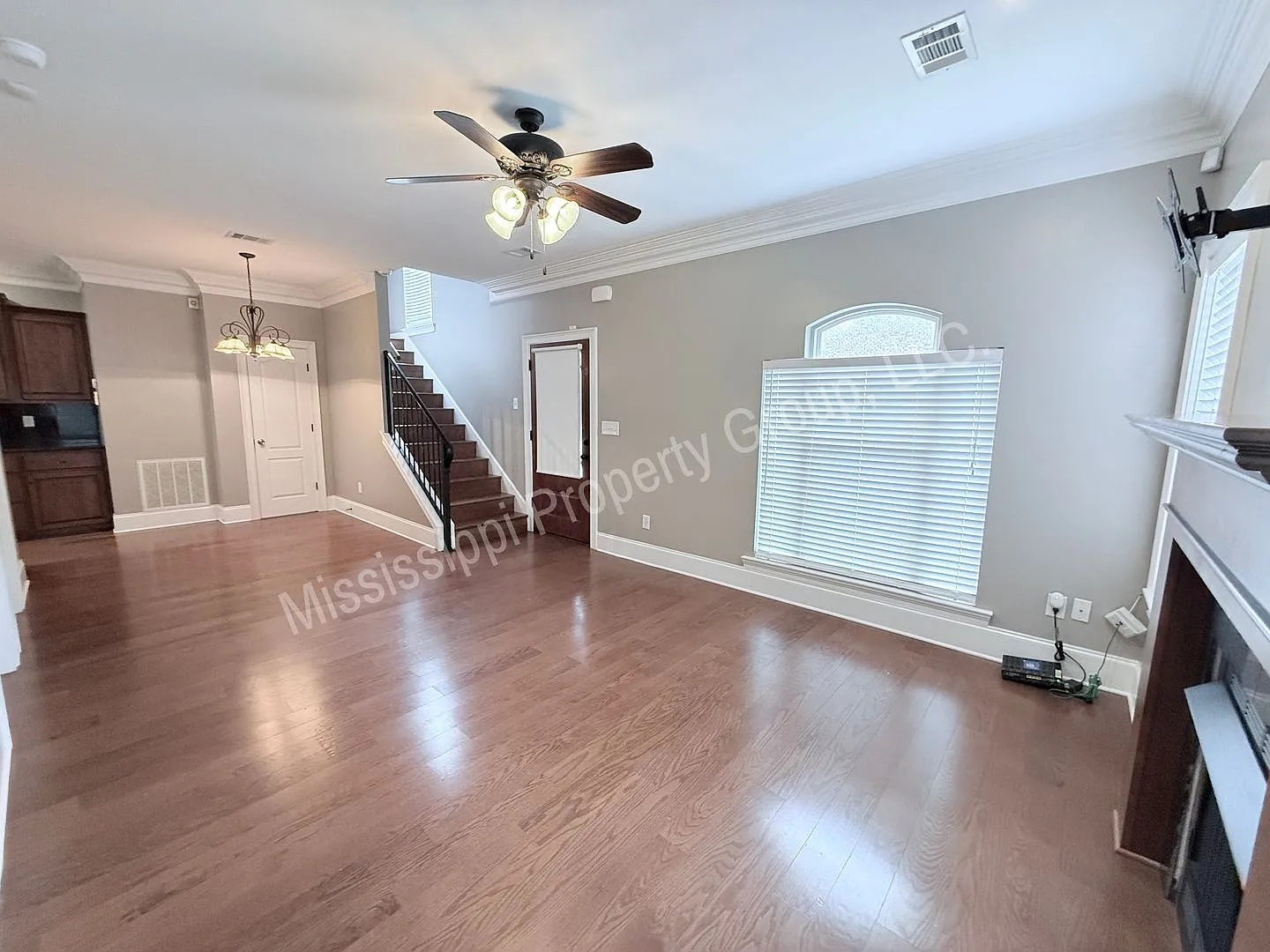 3BR/3BA For Rent — Photo 3