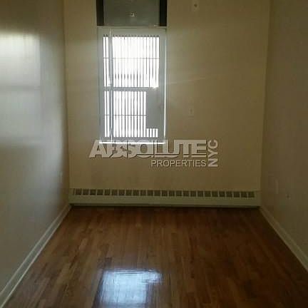 5th image of 2053 7th Ave APT 4B