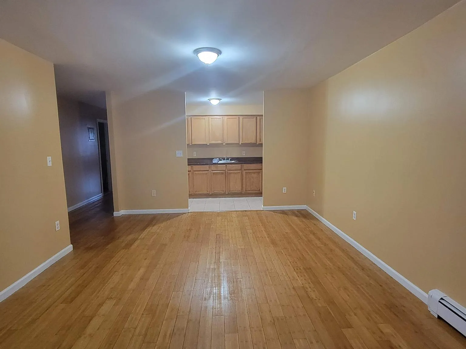 3555 Olinville Ave — Photo 2