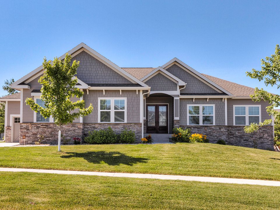 1st image of 9364 Winterberry Dr