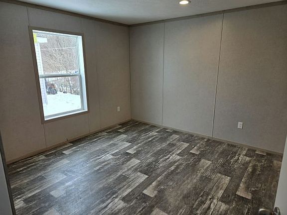 5th image of 1 Victory Ave #71B