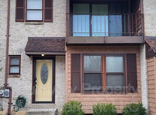 75 Bishop Dr, Aston, PA 19014