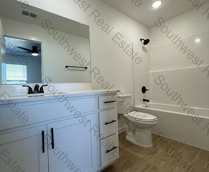 3509 Ethan Ave #B — Photo 6
