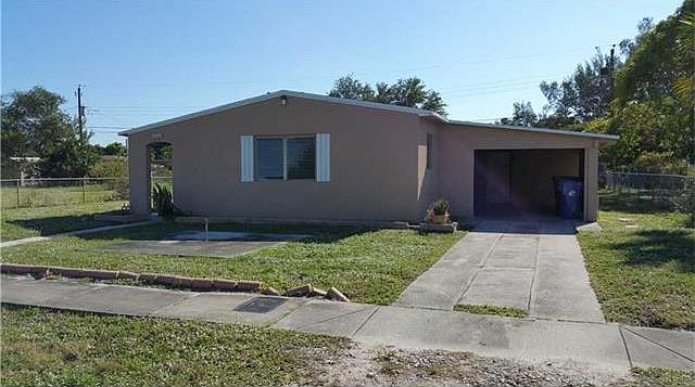 1st image of 1706 NW 13th Ct