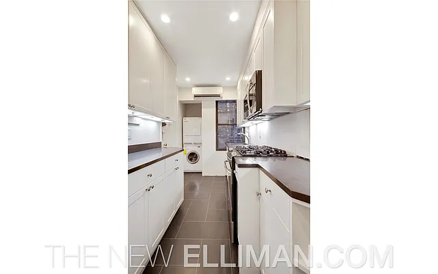 Sold by Douglas Elliman | media 33