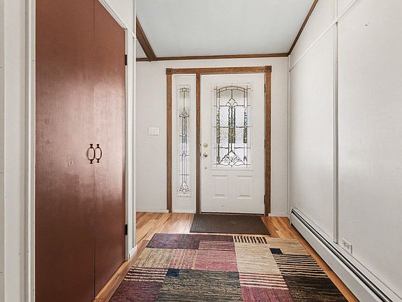 2nd image of 1951 Kneeland Rd