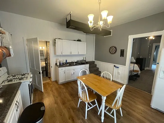 1445 S Shelby St — Photo 9