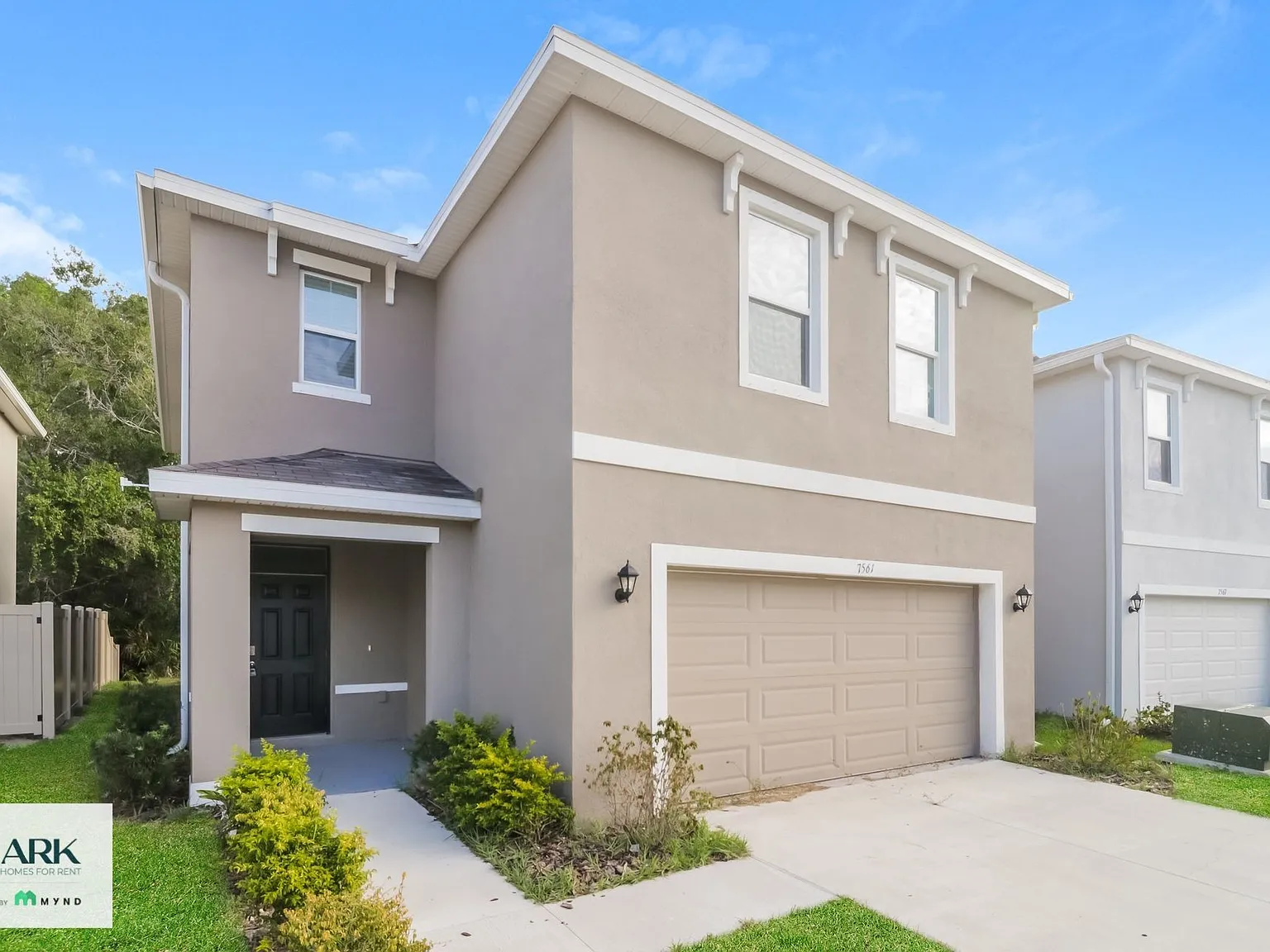 4 bed, 2.5 bath, 2260 sqft, $2,799 — Photo 2