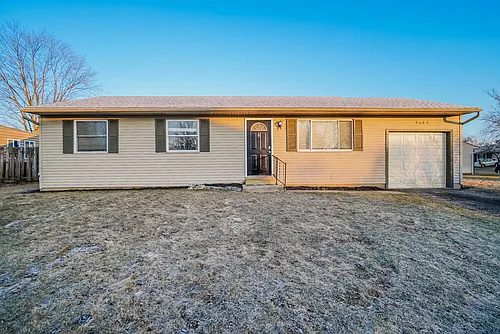 8606 Canyon Cove Rd Photo 1