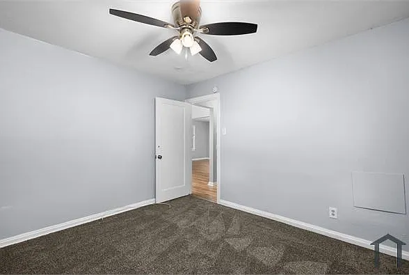 6176 Sherry Ave — Photo 15