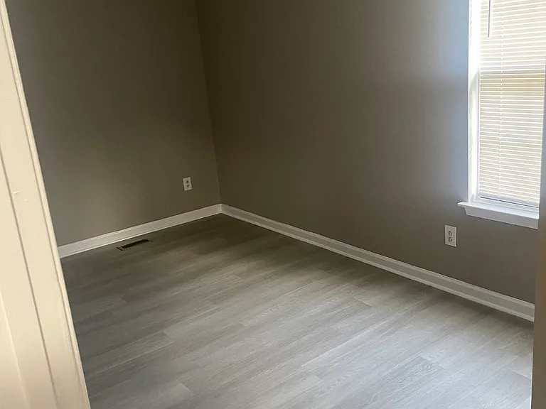 630 Courtland St #630 — Photo 28