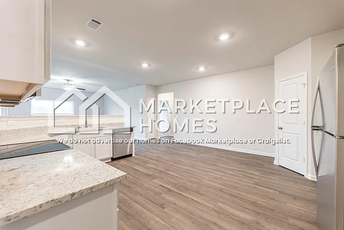 1274 Fendt Dr — Photo 5
