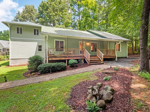 2028 Link Rd, Chapel Hill, NC 27516