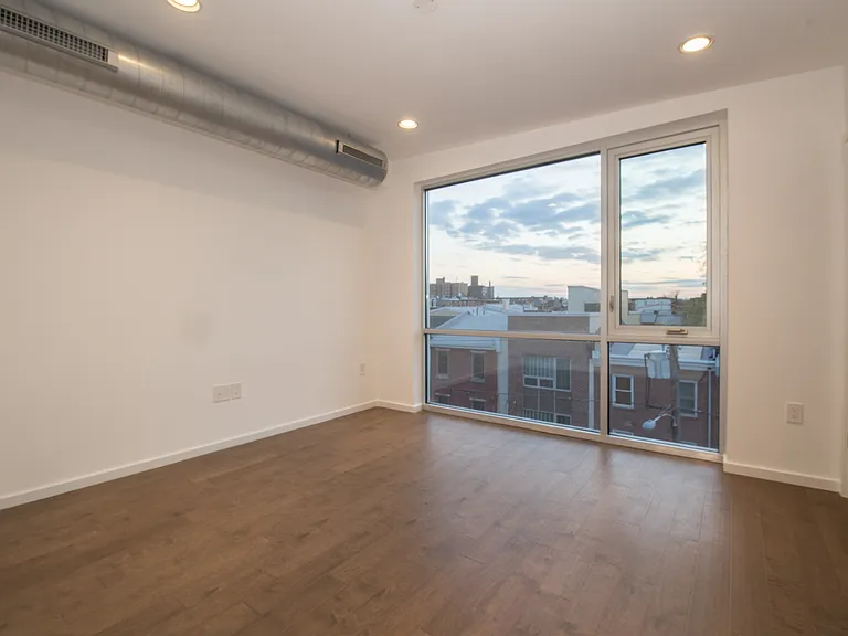 1211 N 5th St #6 — Photo 12