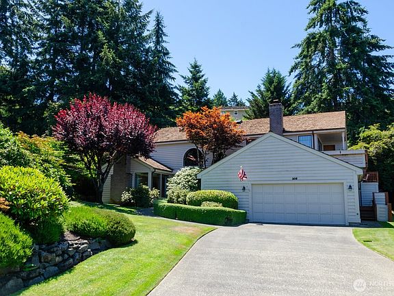 2nd image of 106 Chinook Lane