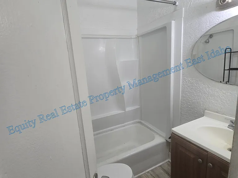 225 W Bridger St #7 — Photo 8