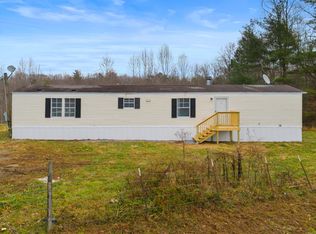 118 Delia Young Ln, Wartburg, TN 37887