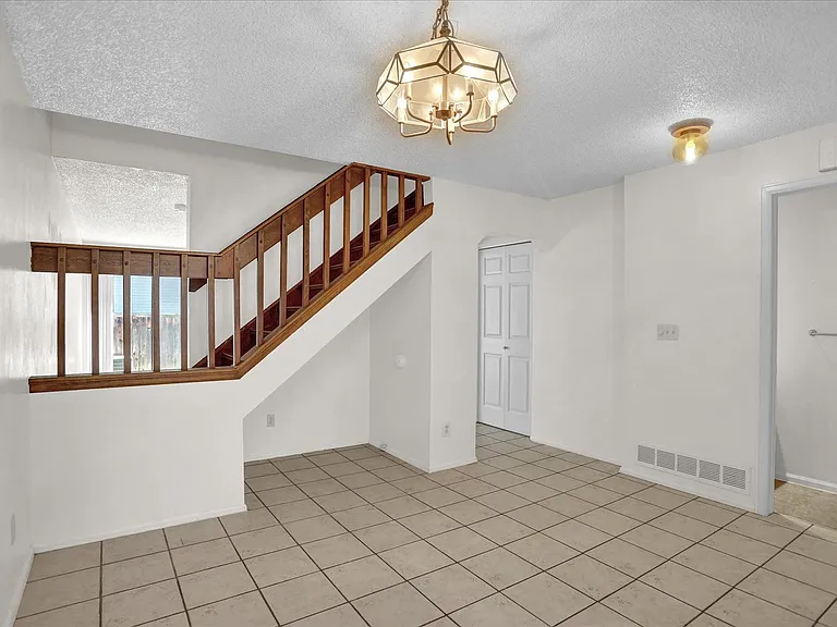 4604 S Fraser Ct #D — Photo 6