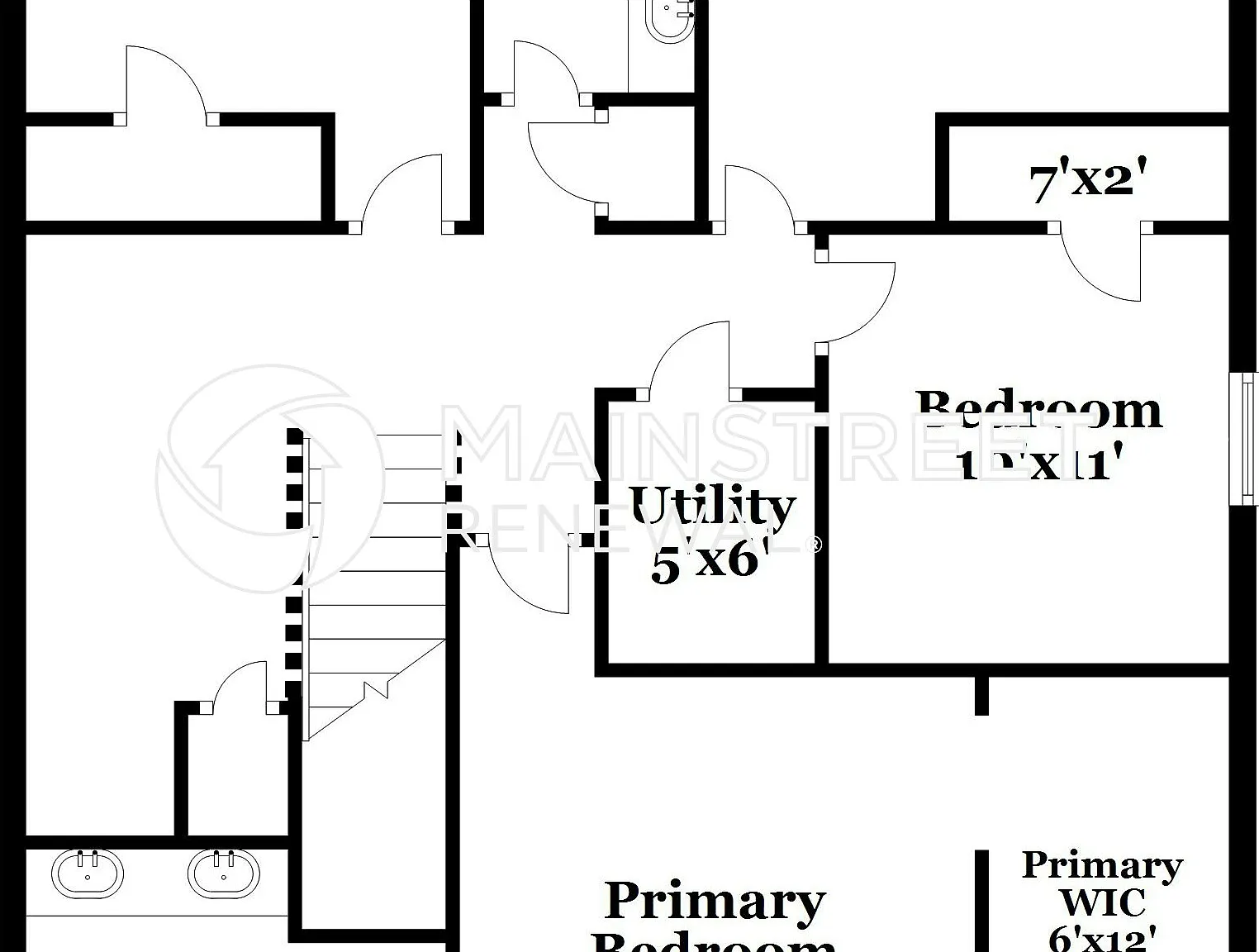 135 Columbia Dr — Photo 3