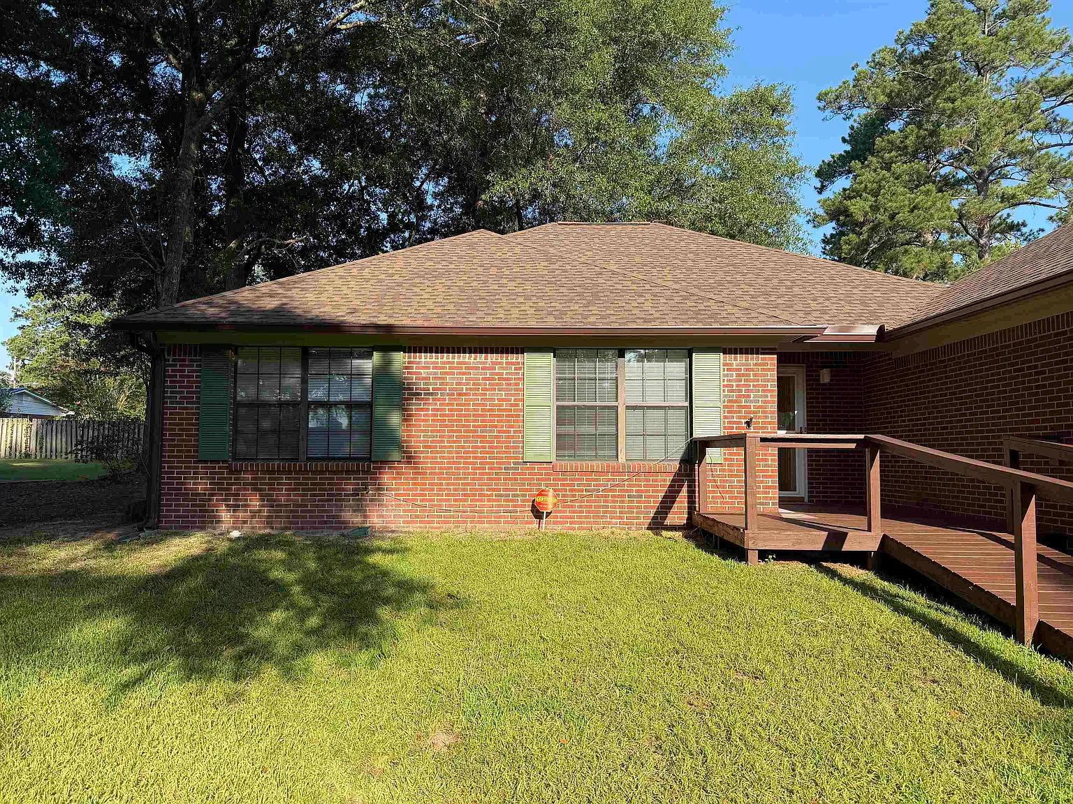 3 bed, 1453 sqft, $2,100 — Photo 3