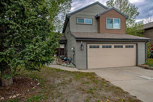 2nd image of 400 Brian Avenue