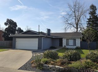 1423 W Wren Avenue, Visalia, CA 93291