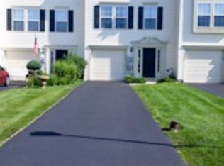 2704 Orchard View Rd, Reading, PA 19606