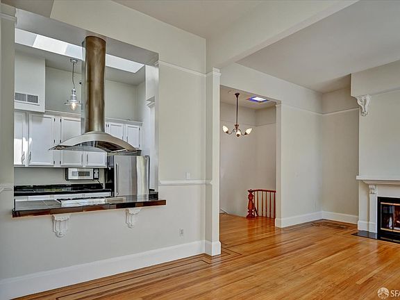 2nd image of 656 Hayes St
