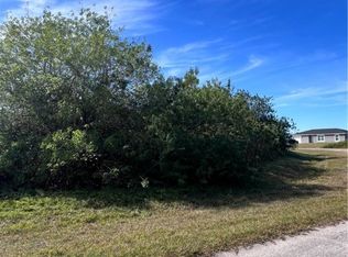 7024 Rich Cir, Labelle, FL 33935