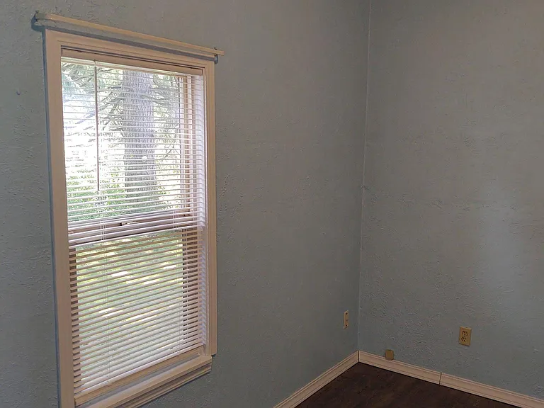 13231 Taylor St SW — Photo 10